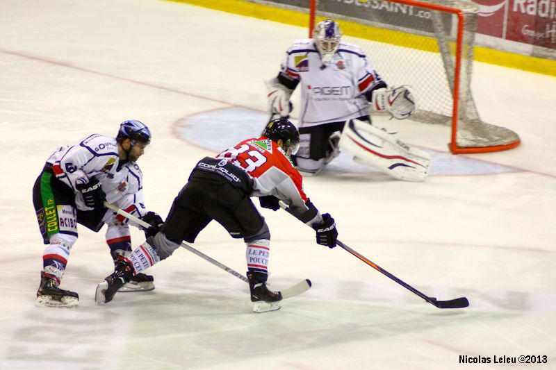 Amiens  4 - 0 Caen 