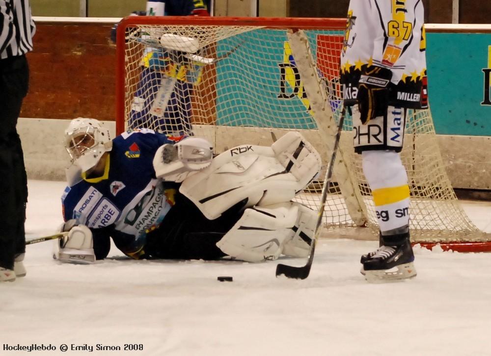Dijon  2 - 4 Rouen