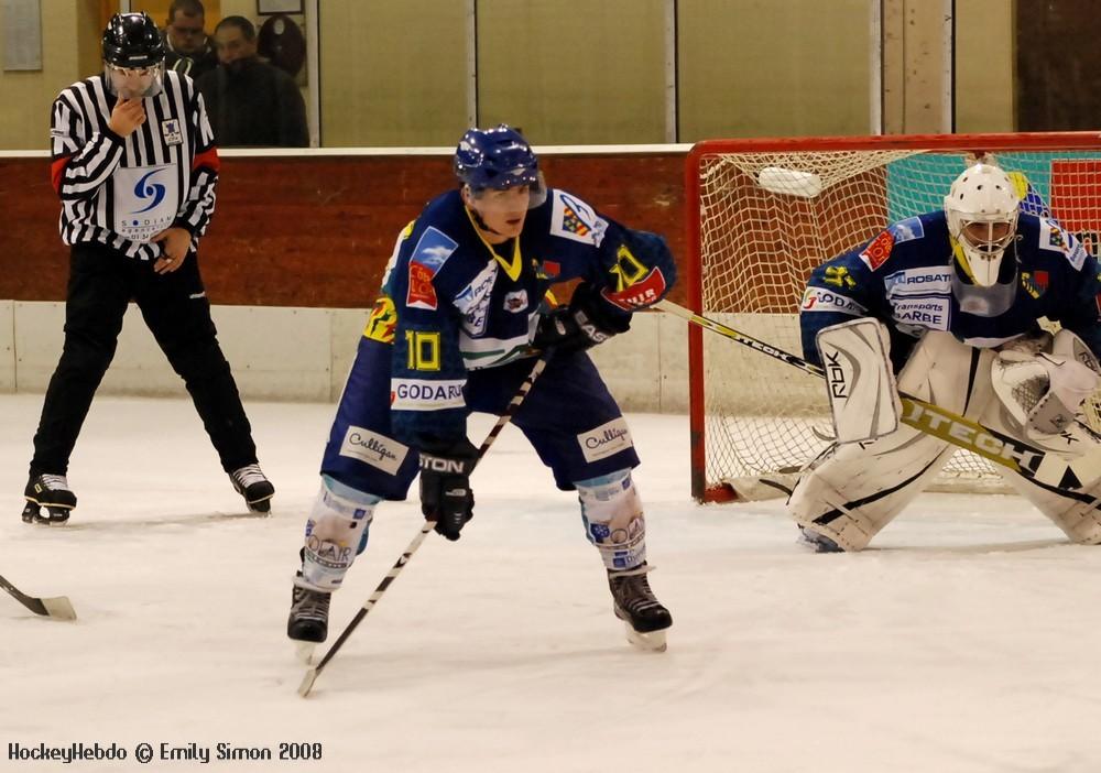Dijon  2 - 4 Rouen