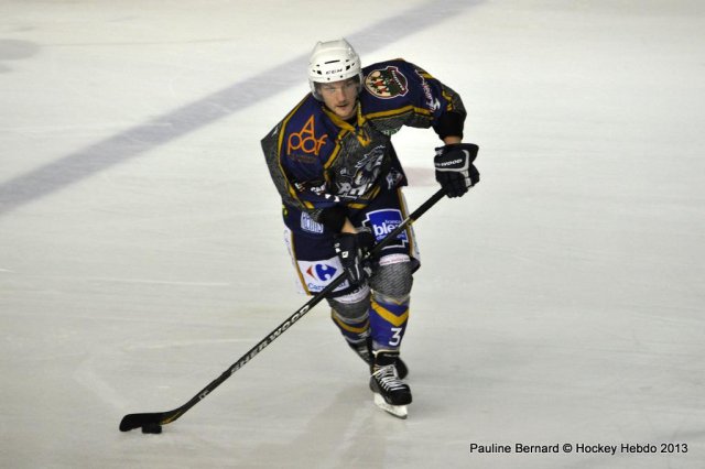 Photo hockey match Reims* - Neuilly/Marne le 19/10/2013