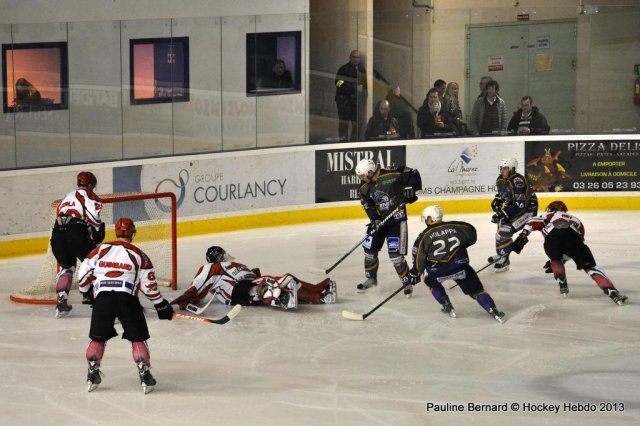 Photo hockey match Reims* - Neuilly/Marne le 19/10/2013