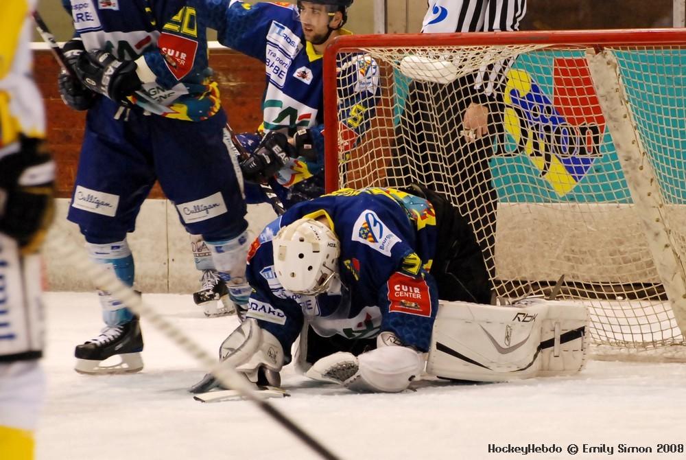 Dijon  2 - 4 Rouen