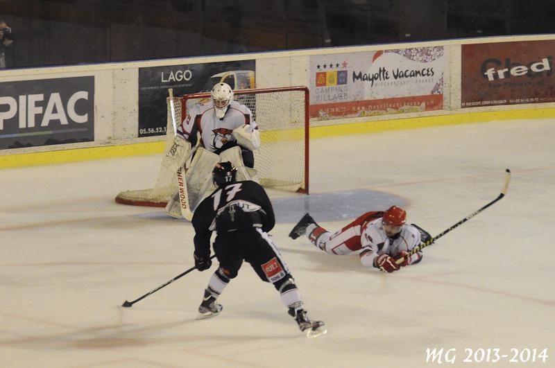 Bordeaux 9 - 1 Courbevoie 