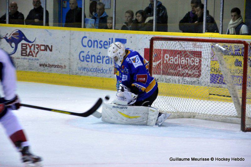 Dijon  2 - 1 Grenoble 