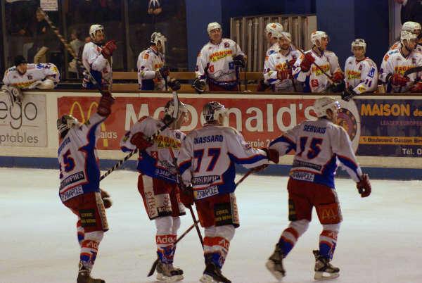 Angers  3 - 2 Epinal 