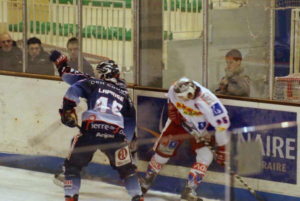 Angers  3 - 2 Epinal 