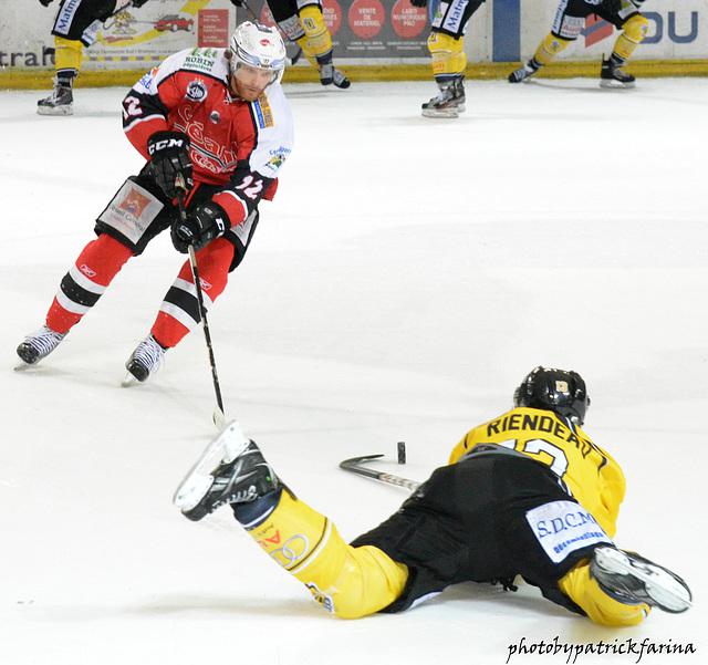Briançon  1 - 3 Rouen