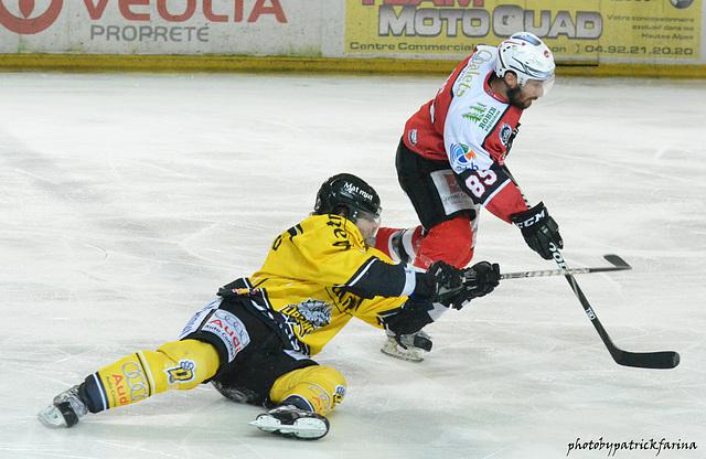 Briançon  1 - 3 Rouen