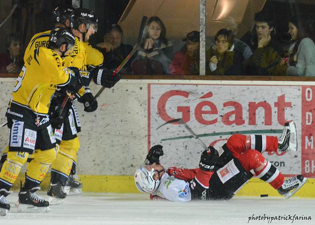 Briançon  1 - 3 Rouen