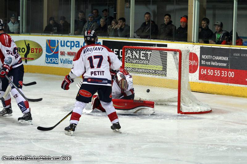 Chamonix  3 - 3 Grenoble 