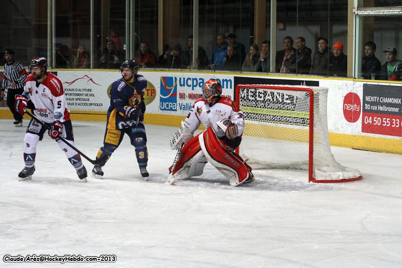 Chamonix  3 - 3 Grenoble 