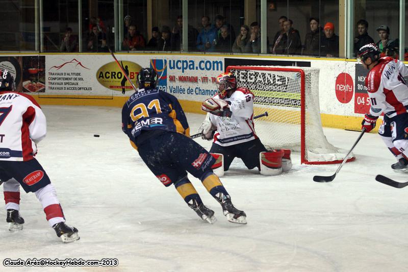 Chamonix  3 - 3 Grenoble 