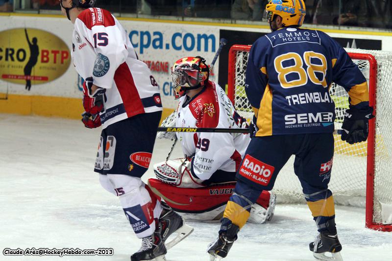 Chamonix  3 - 3 Grenoble 
