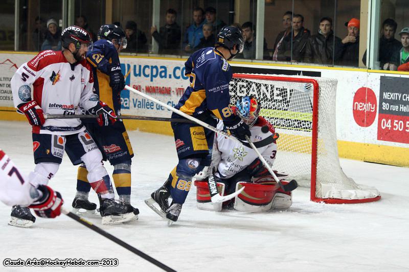 Chamonix  3 - 3 Grenoble 
