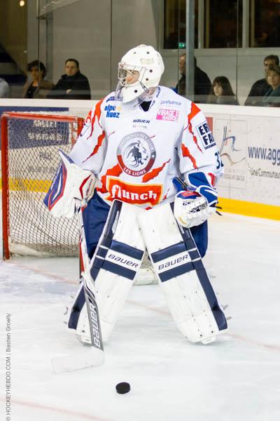 Anglet 3 - 5 Lyon
