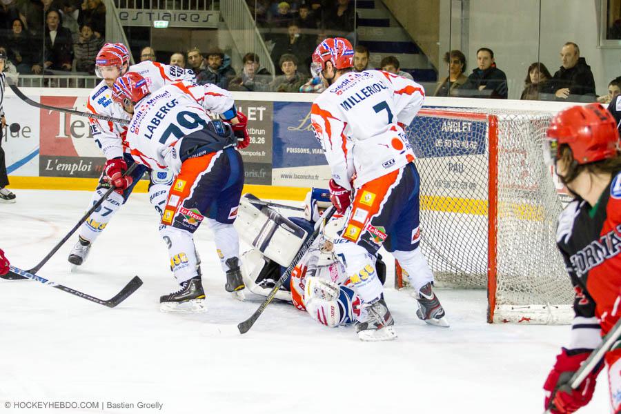 Anglet 3 - 5 Lyon