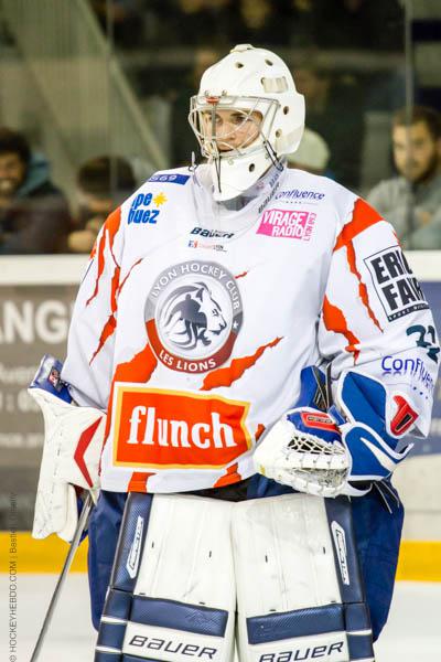 Anglet 3 - 5 Lyon