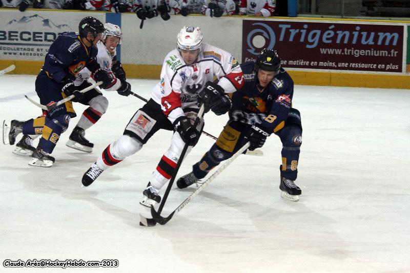 Chamonix  1 - 3 Briançon 