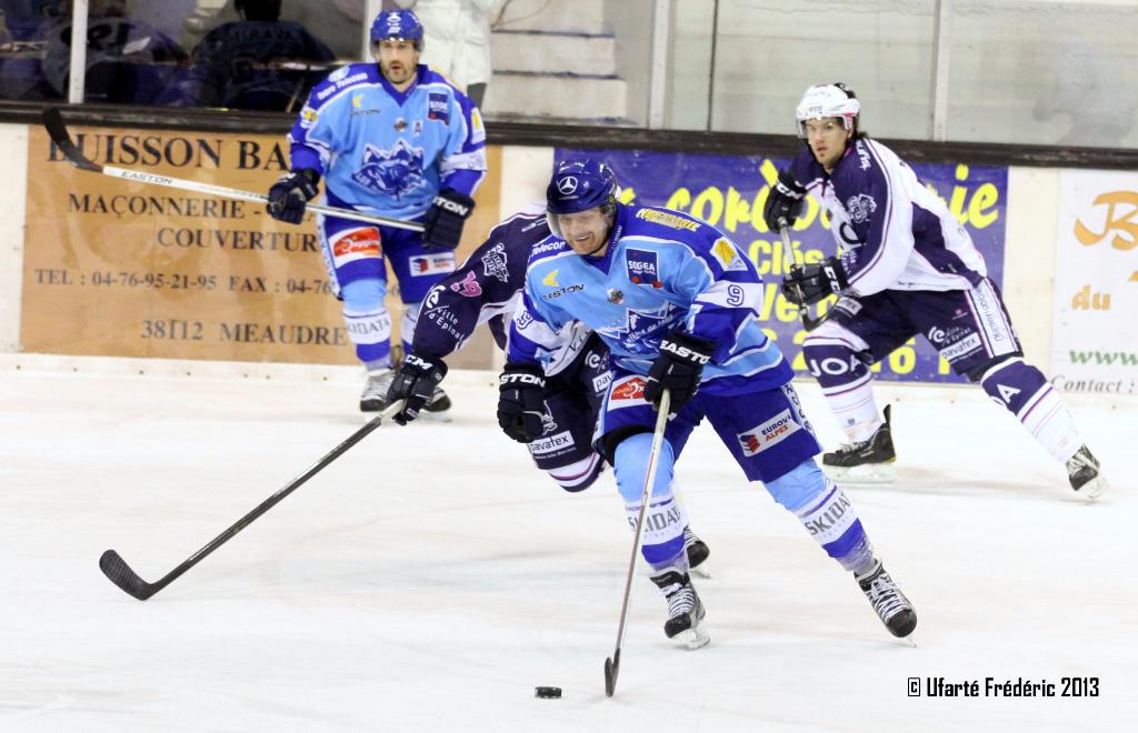 Villard-de-Lans 6 - 4 Epinal 