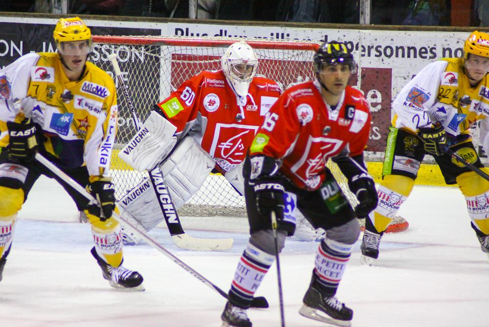Amiens  4 - 1 Strasbourg 