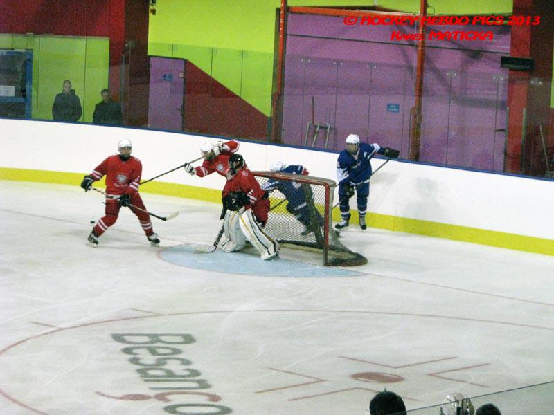 France 4 - 5 Poland