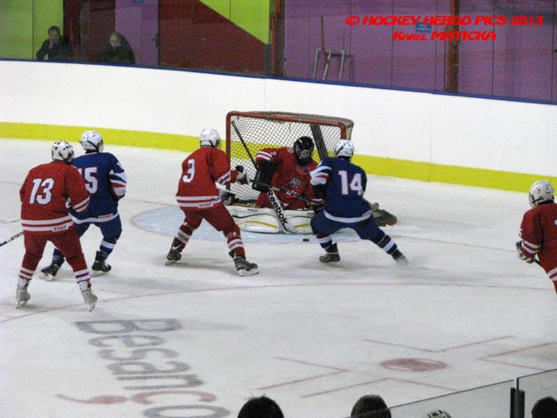 France 4 - 5 Poland