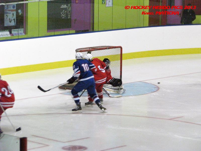France 4 - 5 Poland