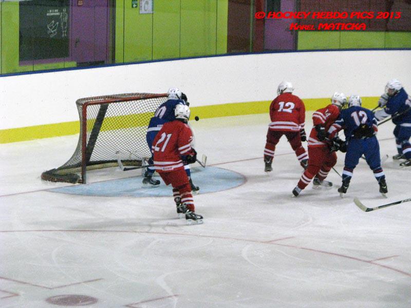France 4 - 5 Poland