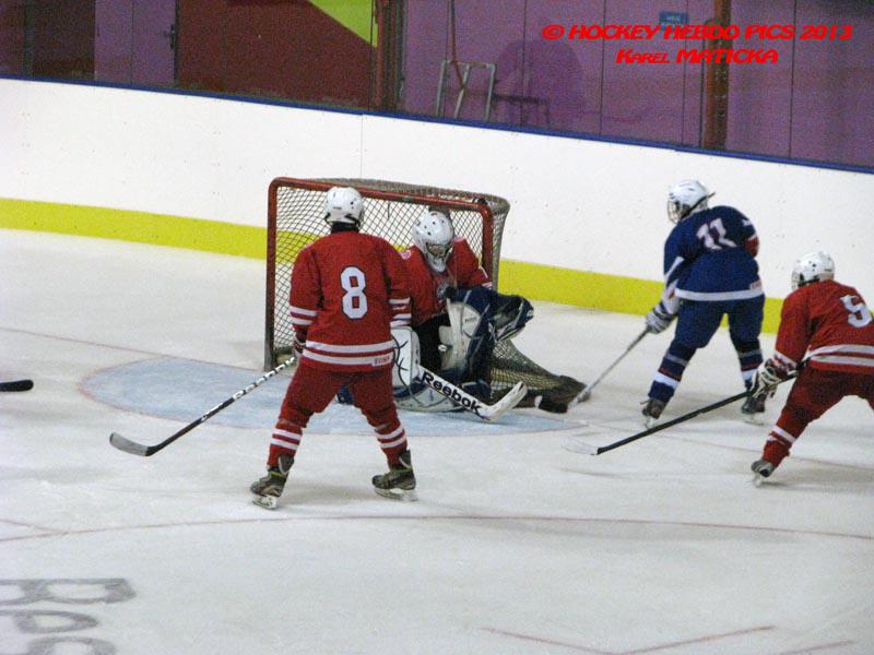 France 4 - 5 Poland