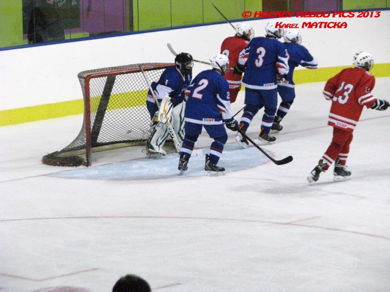 France 4 - 5 Poland