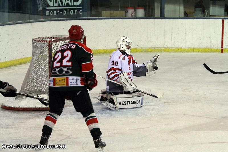 Mont-Blanc 0 - 1 Cholet 