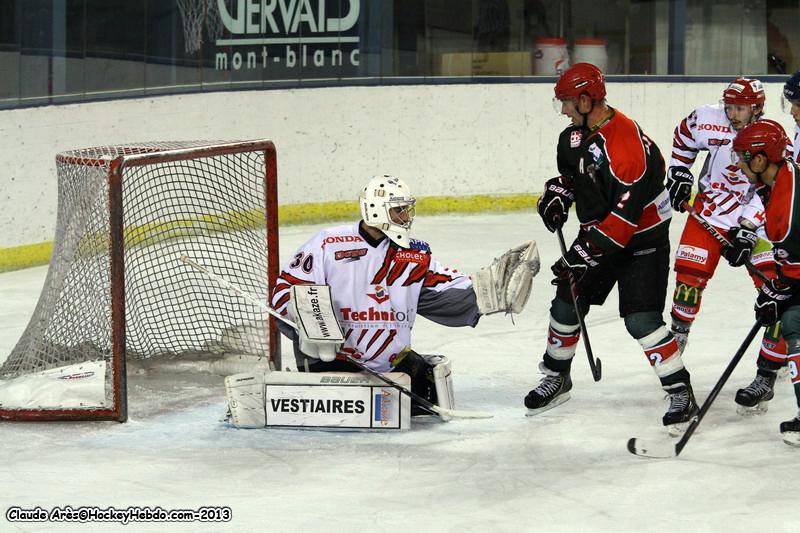 Mont-Blanc 0 - 1 Cholet 