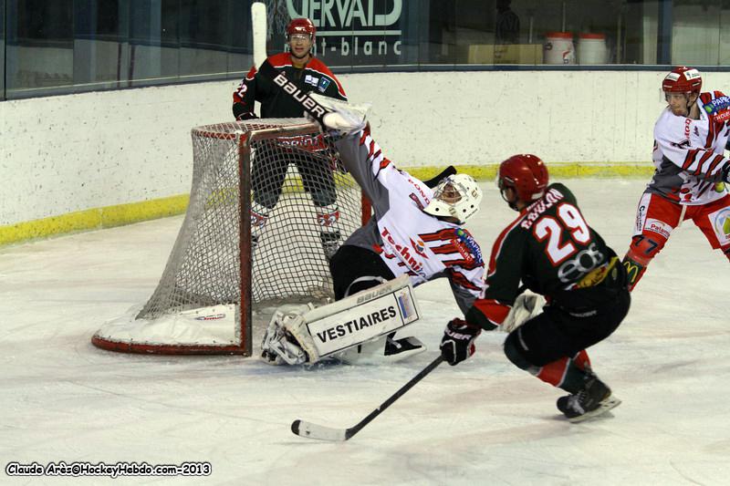 Mont-Blanc 0 - 1 Cholet 