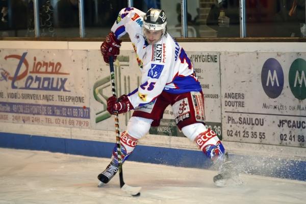 Angers  3 - 2 Epinal 