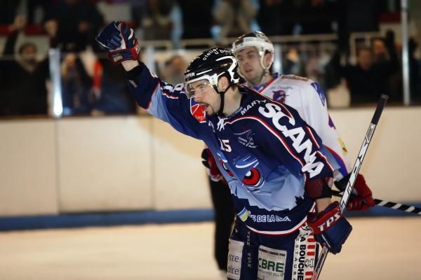 Angers  3 - 2 Epinal 