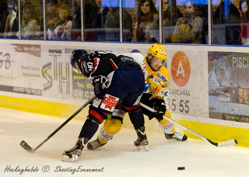Angers  5 - 4 Strasbourg 