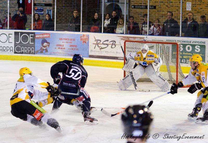 Angers  5 - 4 Strasbourg 