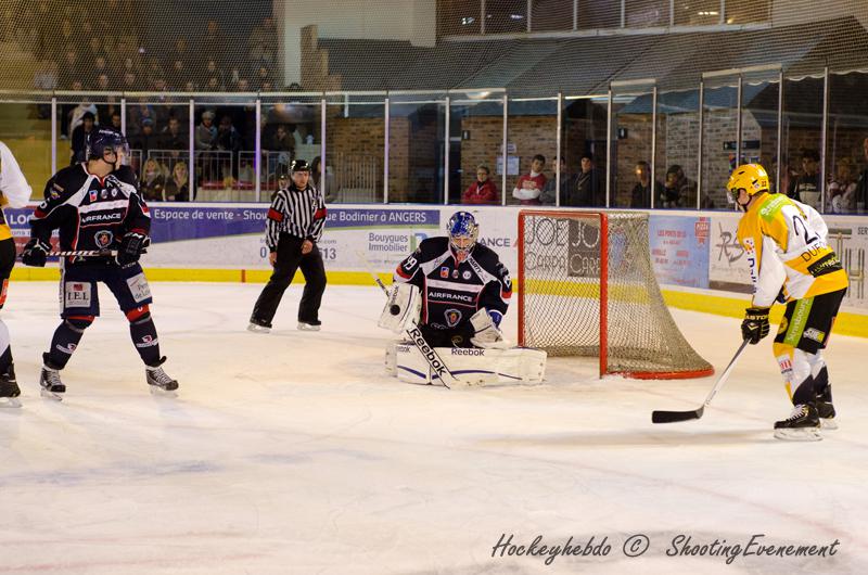 Angers  5 - 4 Strasbourg 