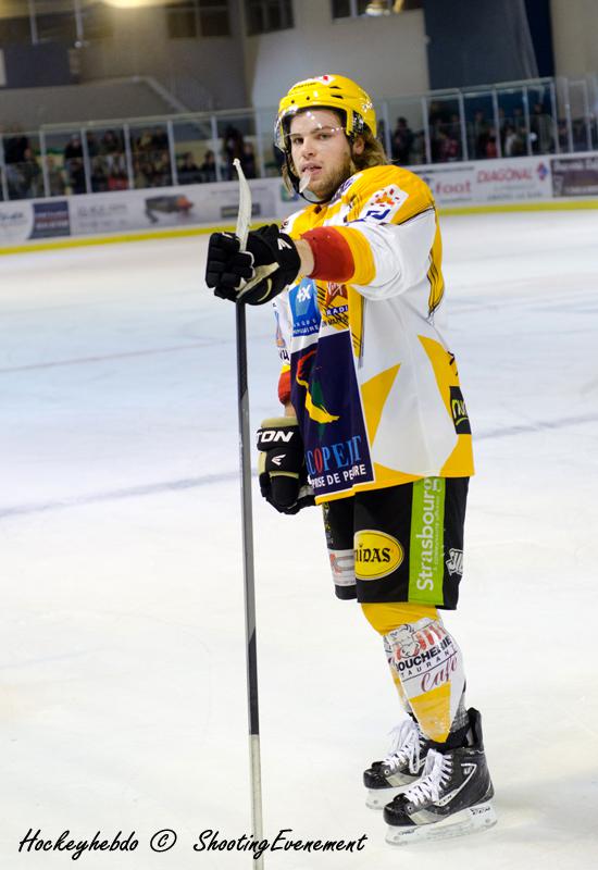 Angers  5 - 4 Strasbourg 