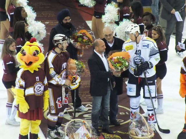 Photo hockey reportage Genève... au bout du suspense