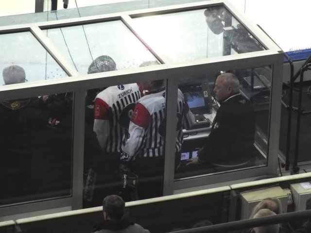 Photo hockey reportage Genève... au bout du suspense