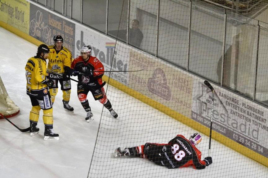 Epinal  1 - 2 Rouen
