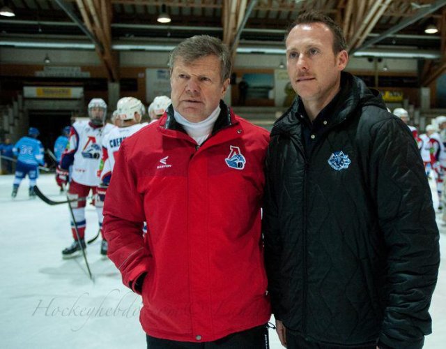 Photo hockey reportage Les Ours tombent avec les honneurs