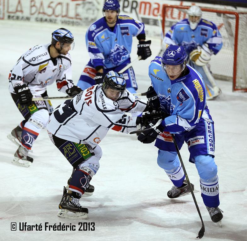 Villard-de-Lans 4 - 1 Caen 