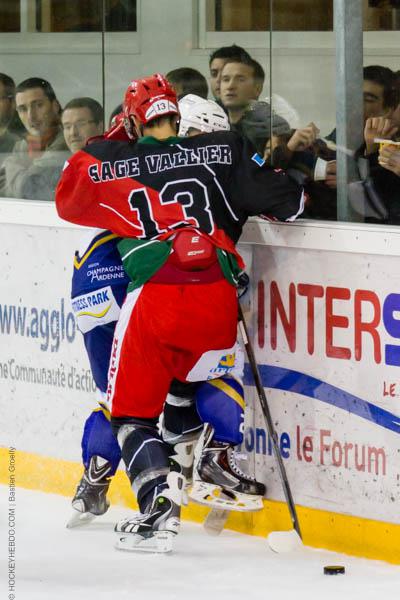 Anglet 6 - 1 Reims