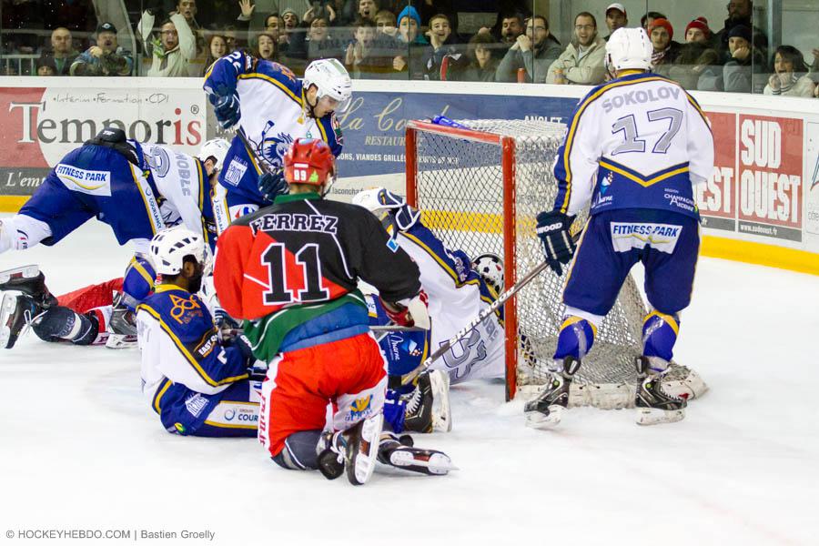 Anglet 6 - 1 Reims