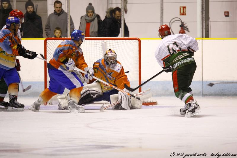 Clermont-Ferrand 5 - 4 Cergy-Pontoise