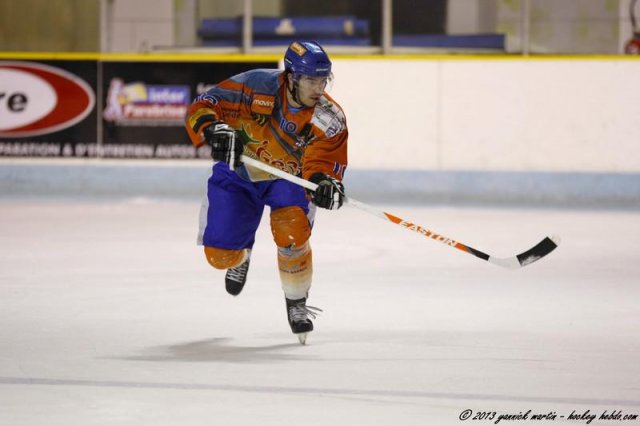 Photo hockey match Clermont-Ferrand - Cergy-Pontoise le 16/11/2013