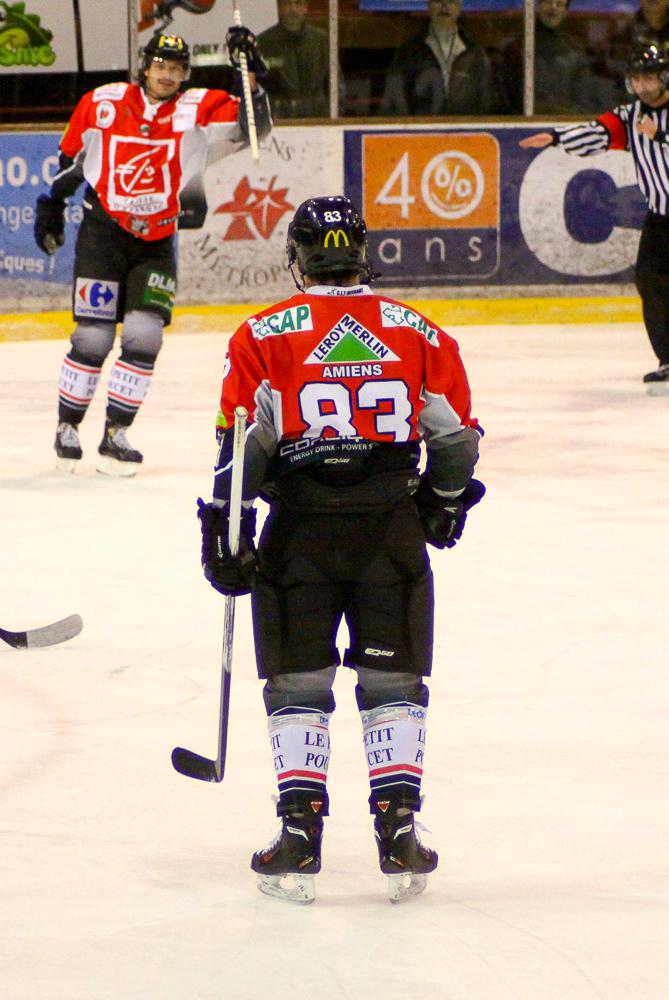 Amiens  5 - 0 Neuilly/Marne