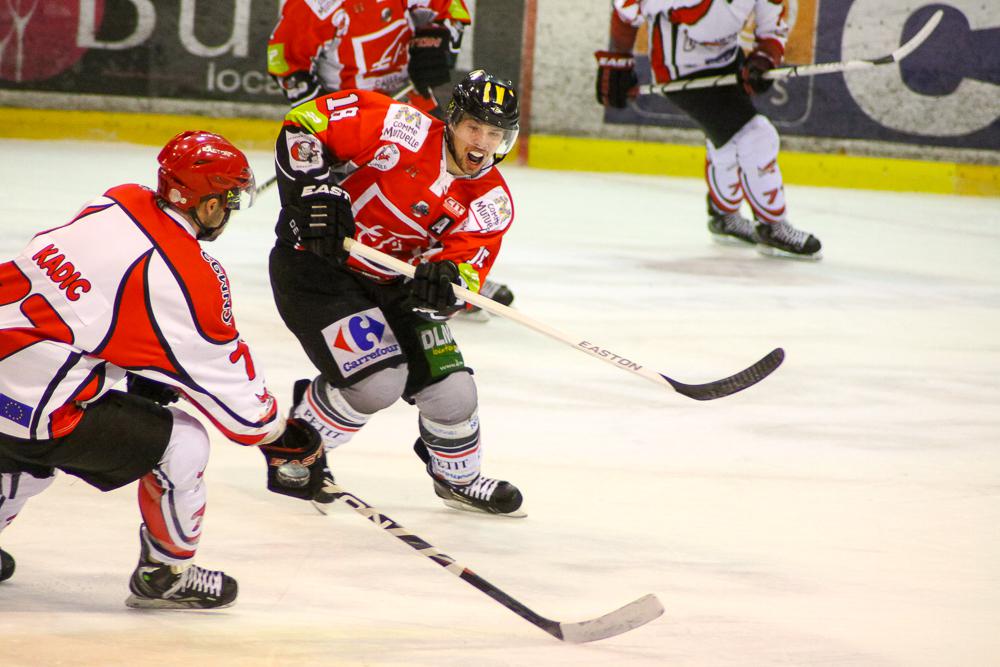 Amiens  5 - 0 Neuilly/Marne